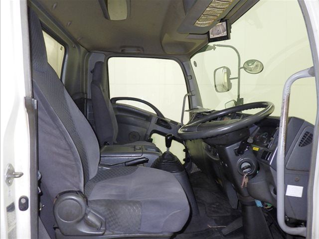2008 Isuzu Forward 冷蔵・冷凍車 auction photo 6