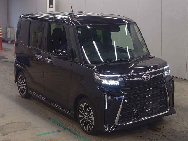 2025 Daihatsu Tanto Custom RS Limited Japan auction vehicle