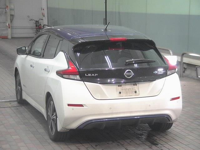 2019 Nissan Leaf X V Selection auction photo 2