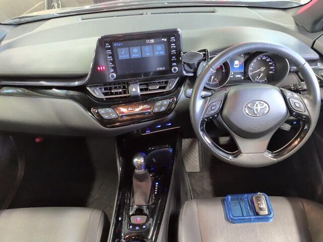 2021 Toyota C-HR Gモードネロセフティ+2 auction photo 3