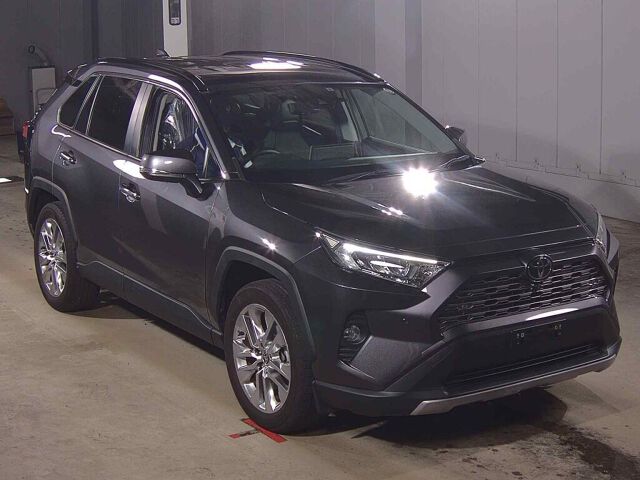 Japan Auction Vehicles 8 2021 Toyota RAV4 G Zパッケージ 4WD auction photo