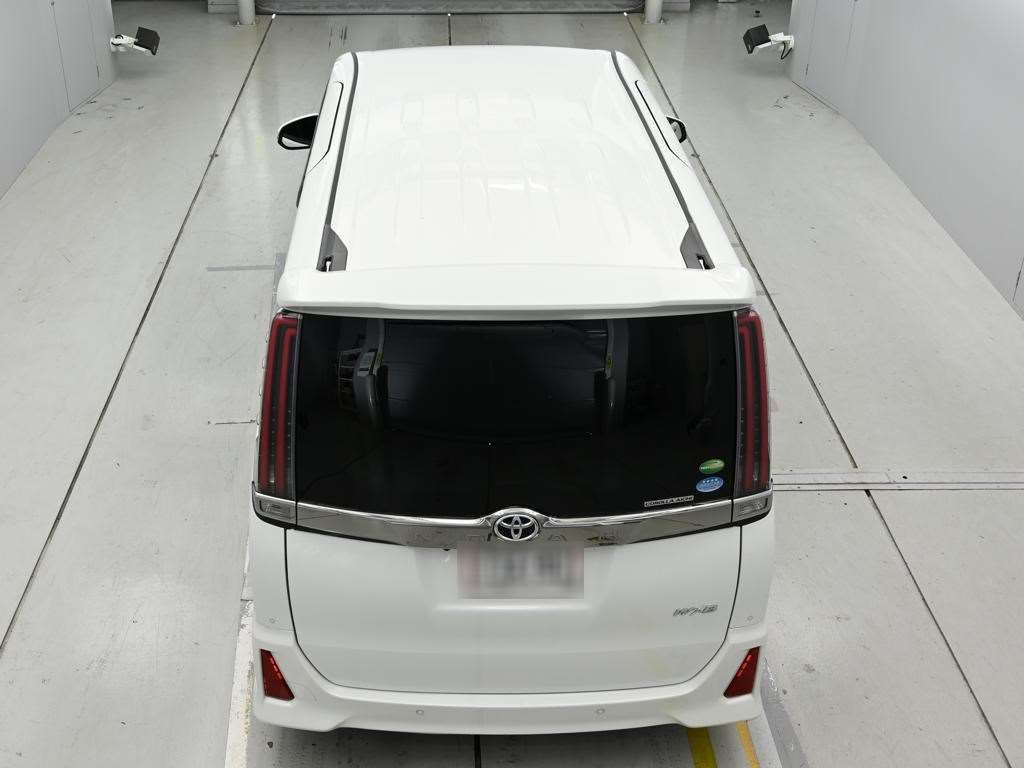 2019 Toyota Noah Si ダブルバイビー2 auction photo 8