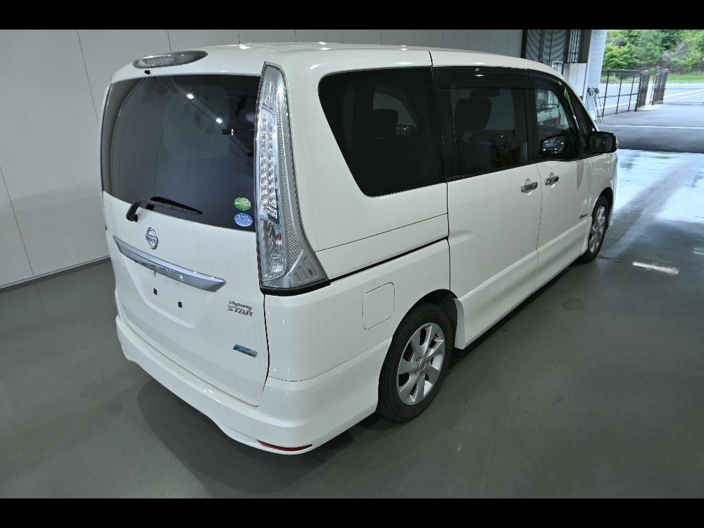2013 Nissan Serena ハイウェイスターSハイブリッド auction photo 2