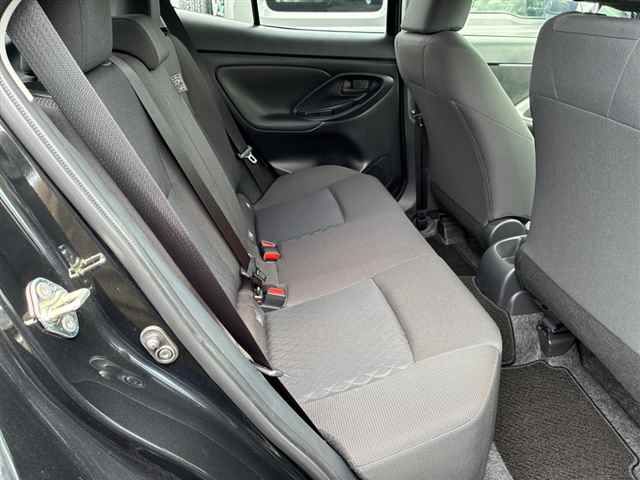 2023 Toyota Yaris Cross G 4WD auction photo 7