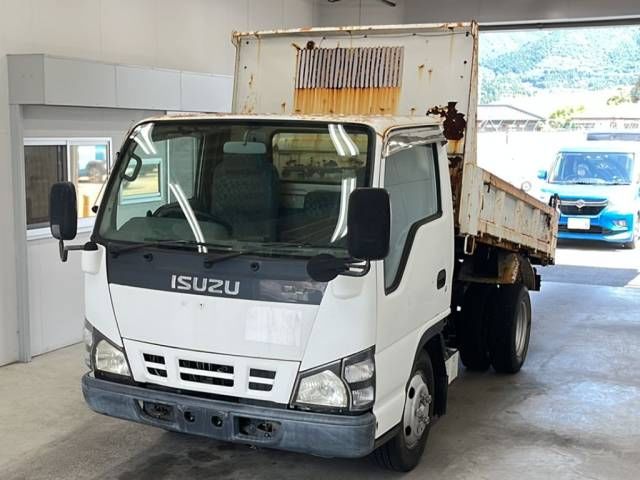 2005 Isuzu Elf 3tダンプ Japan auction vehicle
