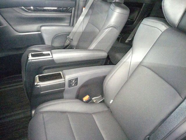 2021 Toyota Alphard 2.5S Cパッケージ auction photo 6