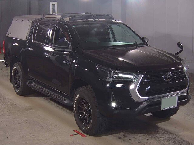 Japan Auction Vehicles 8 2023 Toyota Hilux Z 4WD auction photo