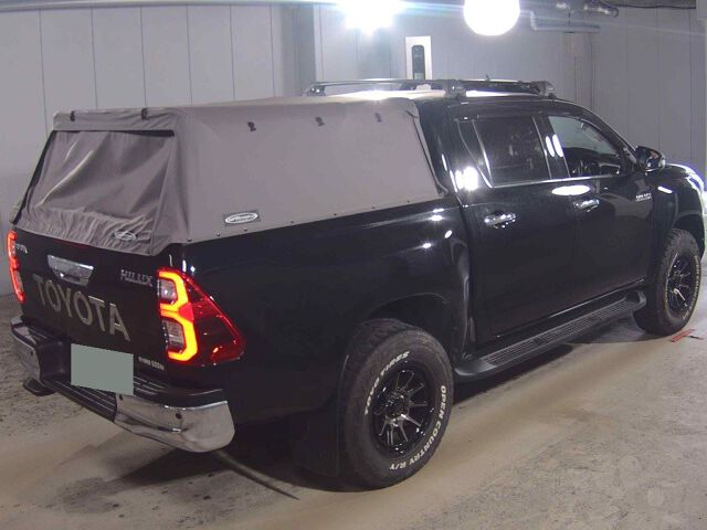 2023 Toyota Hilux Z 4WD auction photo 5