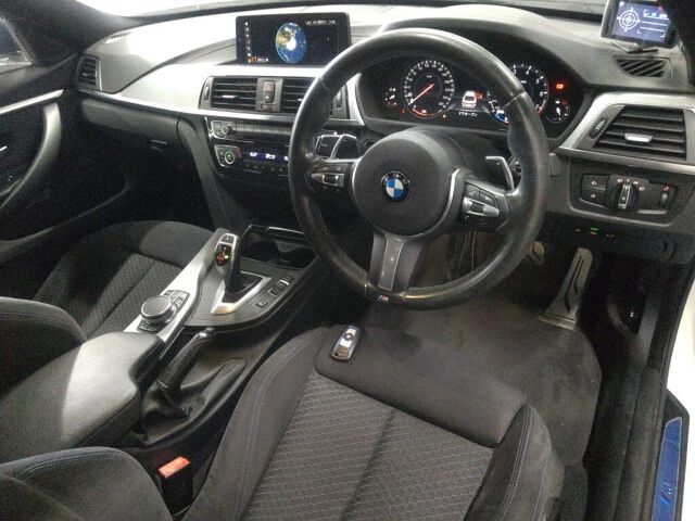 2017 BMW 4 Series 420i Gran CM Sport auction photo 3