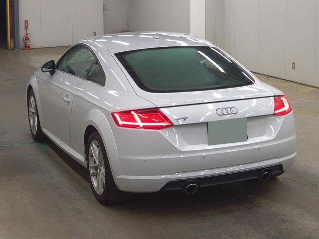 2016 Audi TTクーペ 2.0 TFSI auction photo 2
