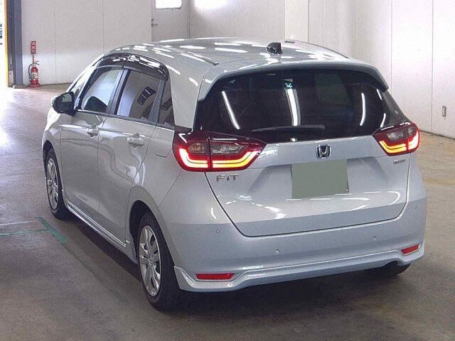 2023 Honda Fit EHEVホーム 4WD auction photo 2