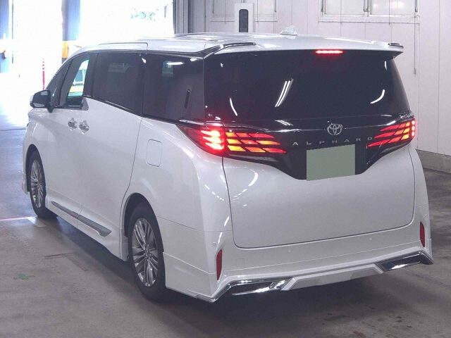 2025 Toyota Alphard Z auction photo 2