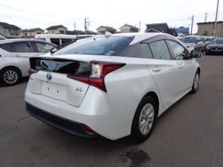 2021 Toyota Prius S セーフティープラス 2 auction photo 2