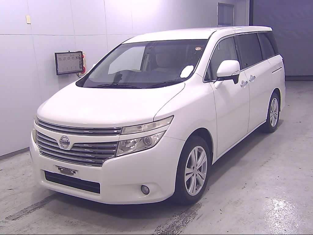 2012 Nissan Elgrand 250XG auction photo 4