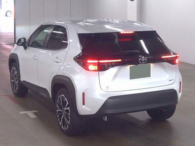 2025 Toyota Yaris Cross ハイブリッドZ auction photo 2