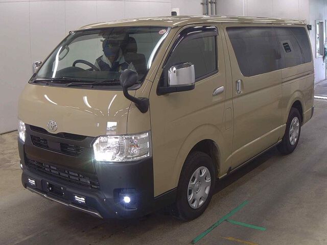 2024 Toyota Hiace ロングスーパーGL 4WD auction photo 4