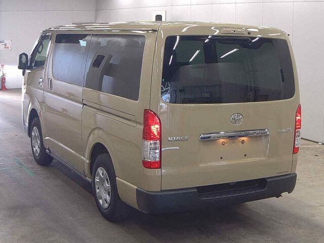 2024 Toyota Hiace ロングスーパーGL 4WD auction photo 2