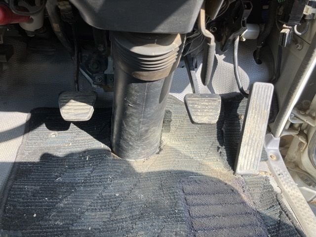 2006 Isuzu Elf PG auction photo 4