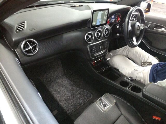 2016 Mercedes-Benz A-Class A180 auction photo 3