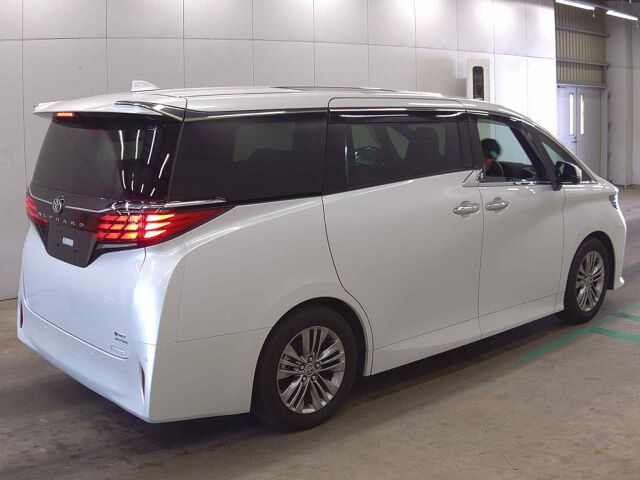 2024 Toyota Alphard Z 4WD auction photo 5