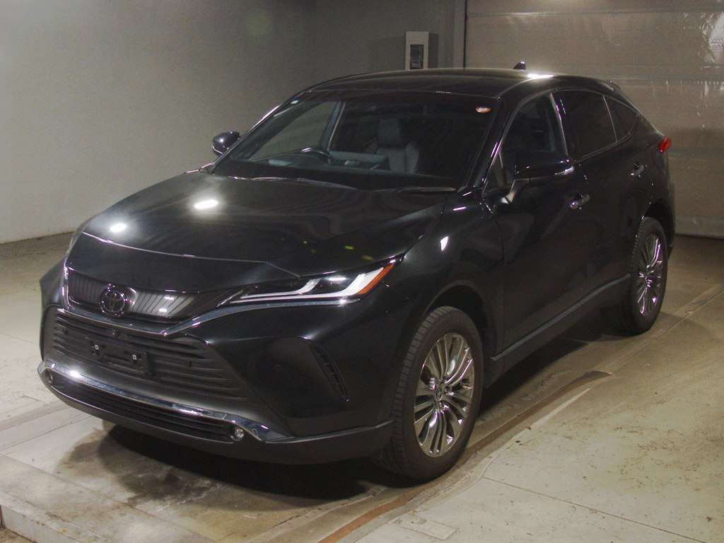 2023 Toyota Harrier Z Leather Package Japan auction vehicle