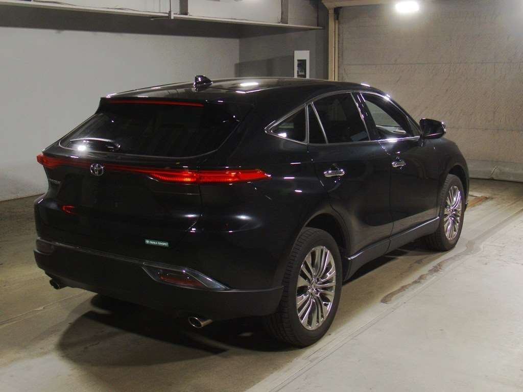 2023 Toyota Harrier Z Leather Package auction photo 2