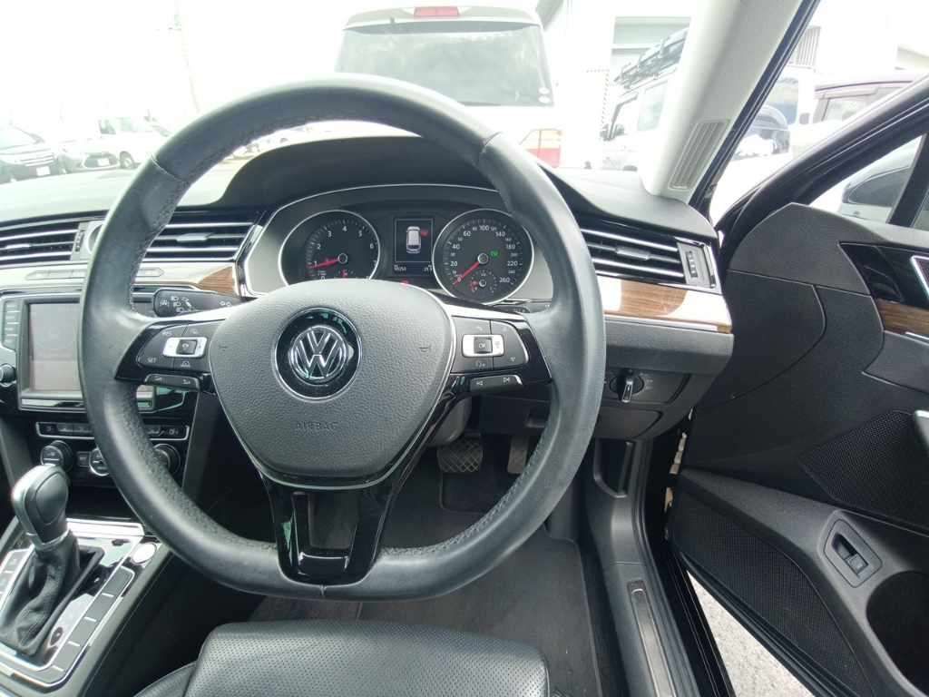 2016 Volkswagen VW パサートヴァリアント TSIハイライン auction photo 9
