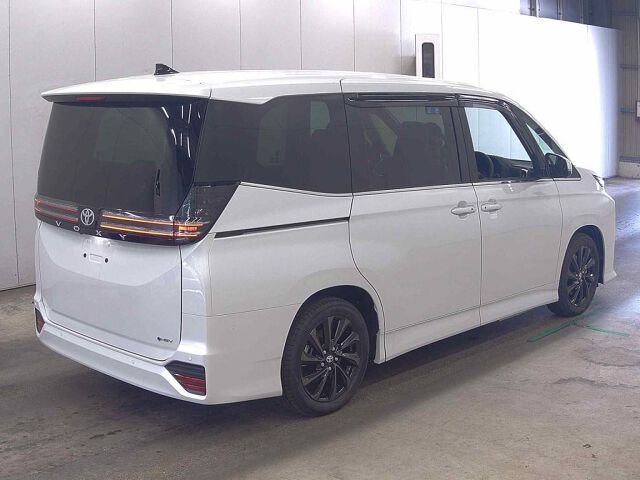 2026 Toyota Voxy ハイブリッドS-Z auction photo 5