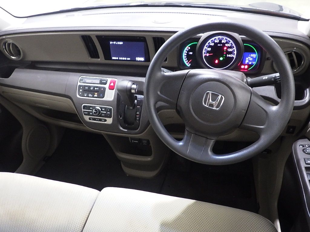 2013 Honda N-ONE 4WD G Lパッケージ auction photo 3