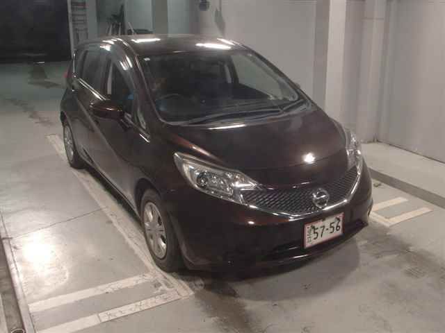 2015 Nissan Note X Vセレクション+セーフティ Japan auction vehicle