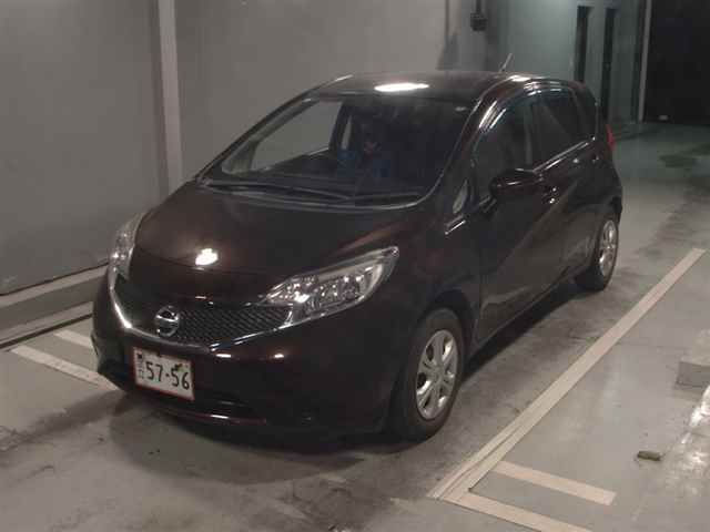 2015 Nissan Note X Vセレクション+セーフティ auction photo 4