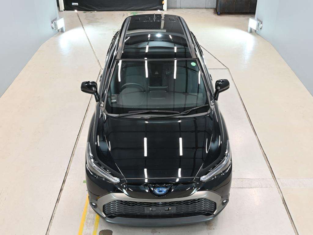 2021 Toyota Corolla Cross Hybrid Z auction photo 7