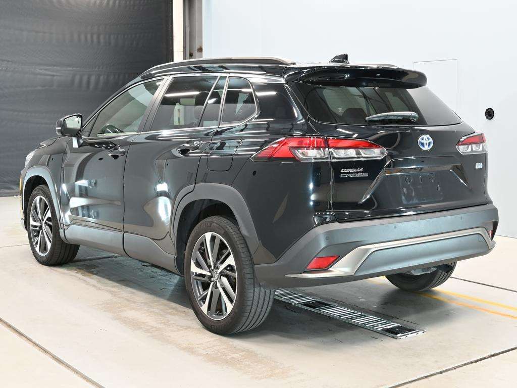 2021 Toyota Corolla Cross Hybrid Z auction photo 6