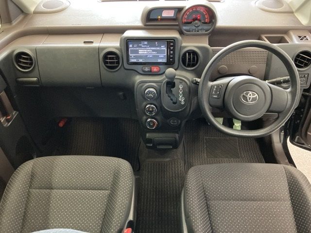 2016 Toyota Porte F auction photo 5