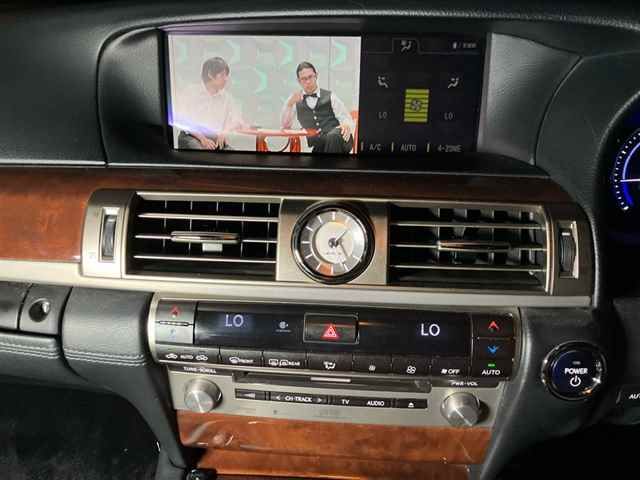 2014 Lexus LS LS600hバージョンL auction photo 6