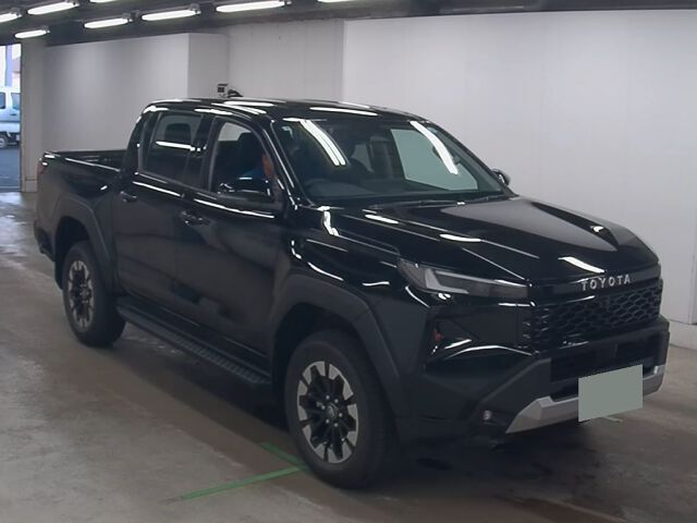 2026 Toyota Hilux Z 4WD Japan auction vehicle