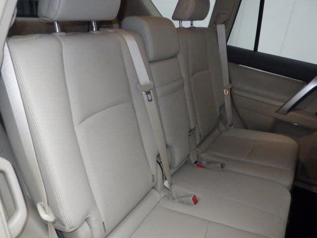 2023 Toyota ランクルプラドW 4WD TX Lパッケージ 7ニン auction photo 8