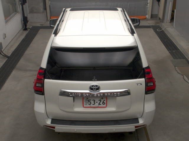 2023 Toyota ランクルプラドW 4WD TX Lパッケージ 7ニン auction photo 7