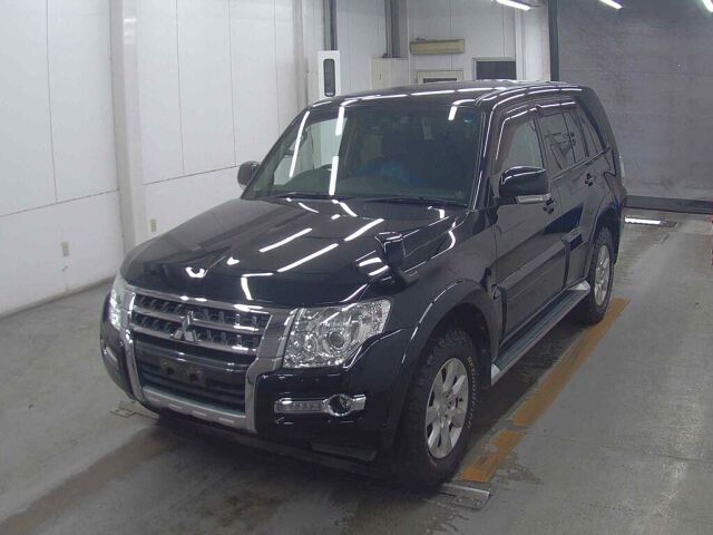 2015 Mitsubishi Pajero Long Exceed 4WD auction photo 4
