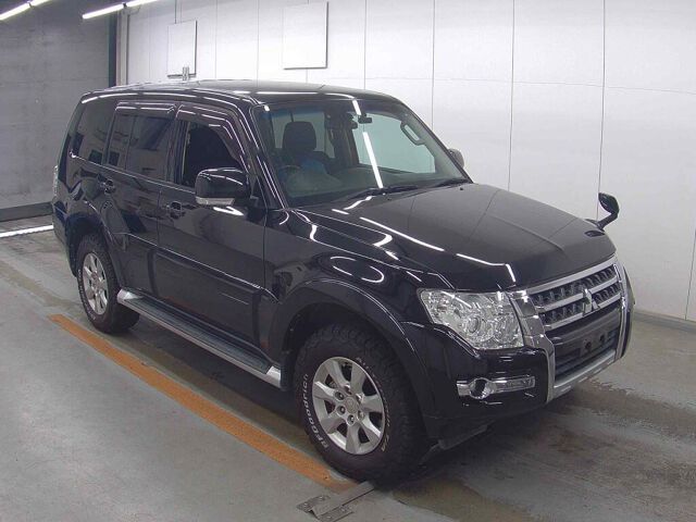 2015 Mitsubishi Pajero Long Exceed 4WD Japan auction vehicle
