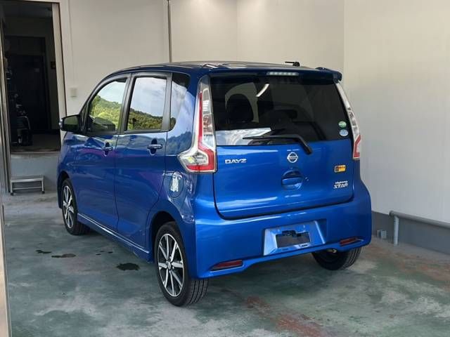 2017 Nissan Dayz ハイウェイスター Gターボ auction photo 3