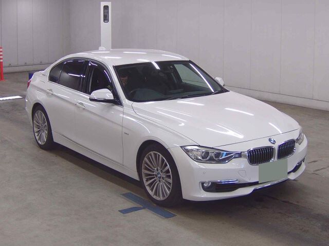 Japan Auction Vehicles 8 2012 BMW 3 Series アクティブHV3ラグシ auction photo