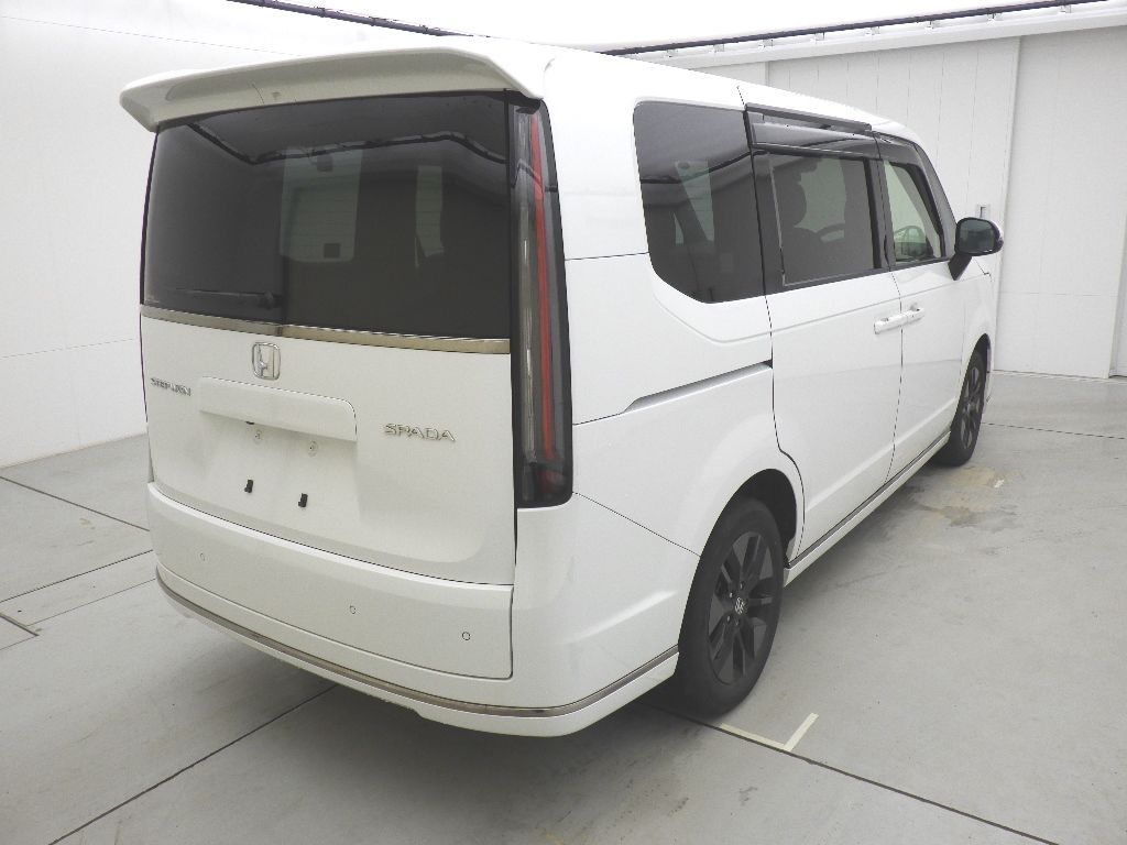 2023 Honda Stepwgn 4WD 8人 auction photo 2