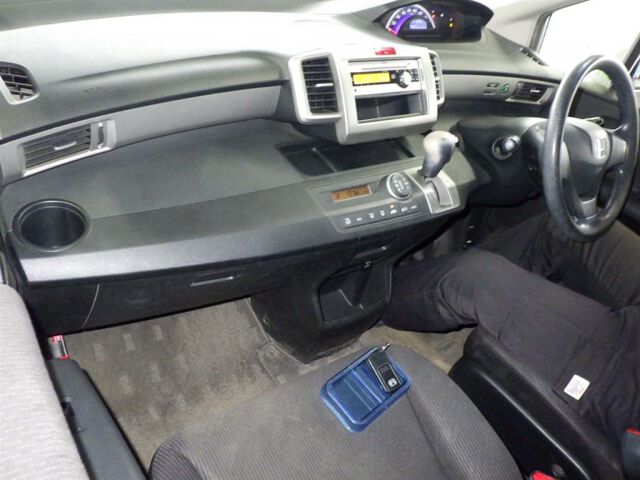 2012 Honda Freed Gジャストセレクション auction photo 3