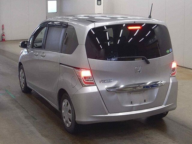 2012 Honda Freed Gジャストセレクション auction photo 2