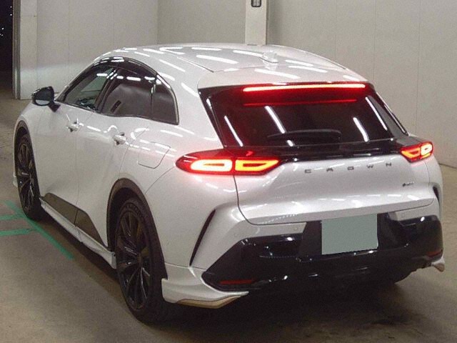 2024 Toyota Crown Sport スポーツZ(HEV) 4WD auction photo 2