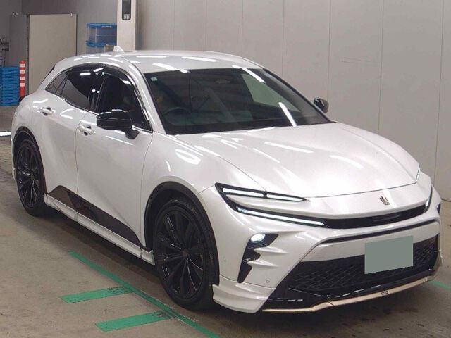 Japan Auction Vehicles 8 2024 Toyota Crown Sport スポーツZ(HEV) 4WD auction photo