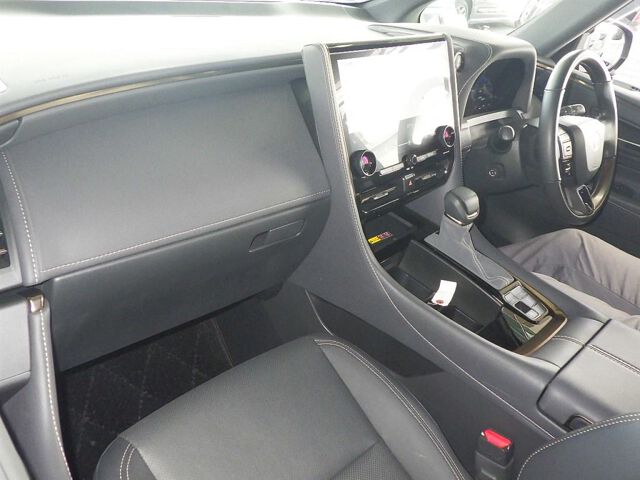 2024 Toyota Alphard Z auction photo 3
