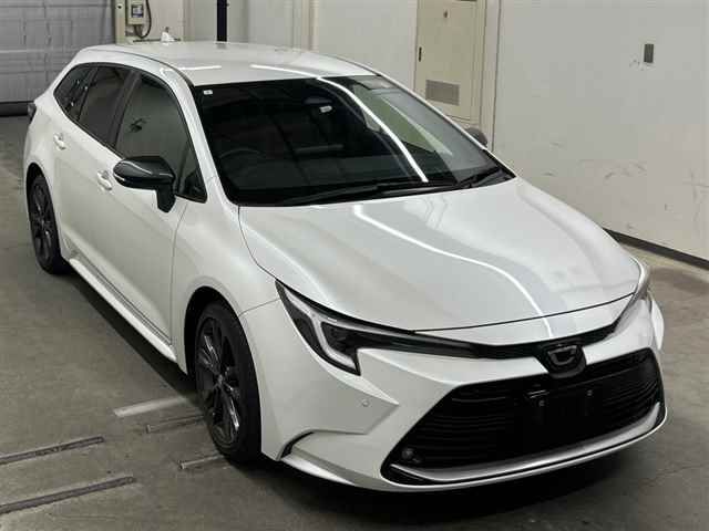 Japan Auction Vehicles 10 2023 Toyota Corolla Touring Double Bye auction photo