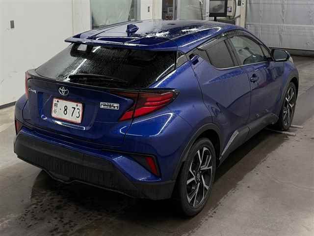 2023 Toyota C-HR G-T auction photo 5